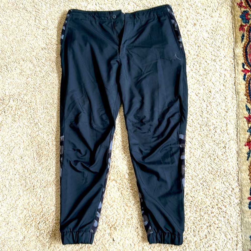 Jordan Tapered Joggers size 40